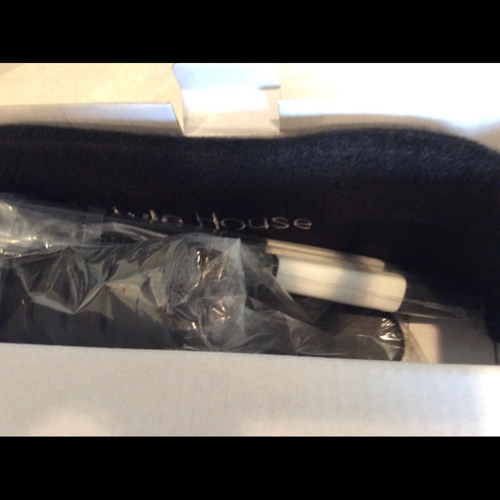 STYLE ACCESSORY KIT - Picture 3 of 3